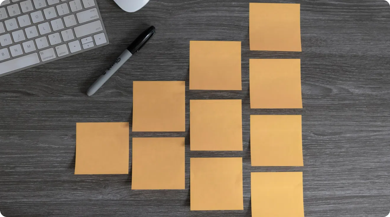 bandeau représentant des post-it